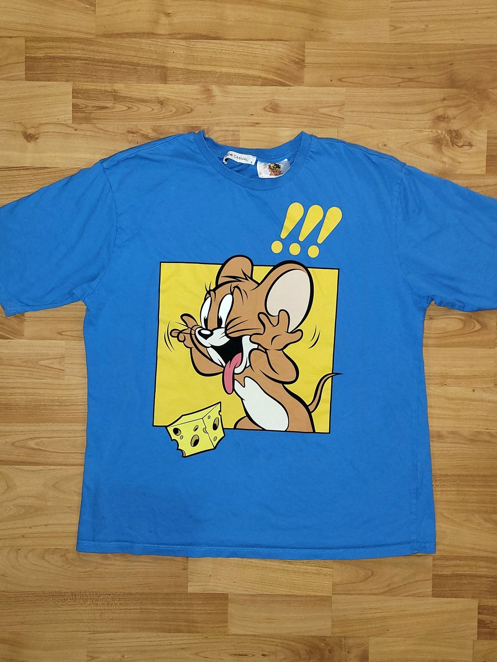 Tom And Jerry Cheese Lover Cute Mouse Graphic Print Retro Cartoon Size Small Med